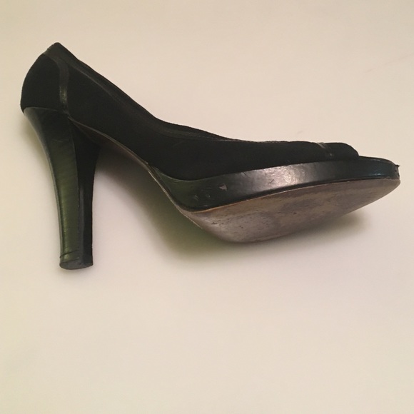 Black peep toe Charles David stacked heel - Picture 3 of 3