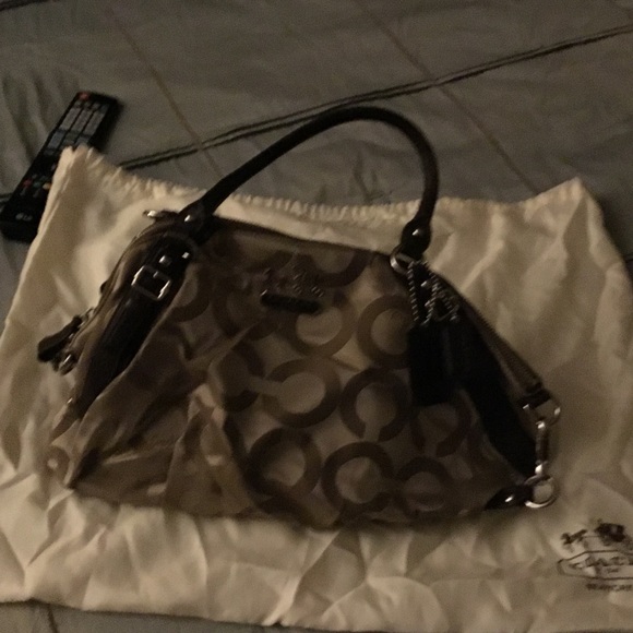 Coach authentic satchel - Picture 1 of 3