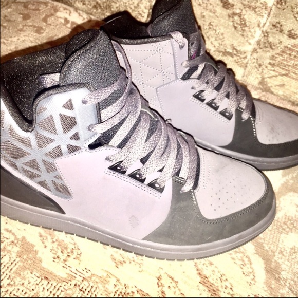 Jordan - Picture 2 of 2