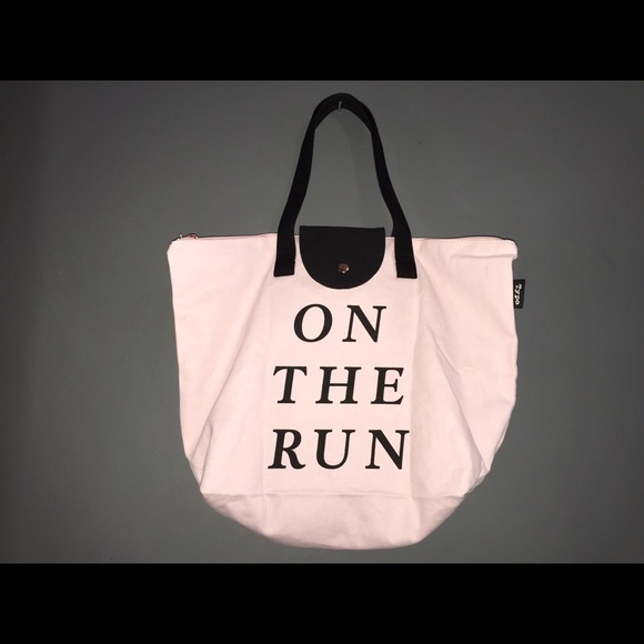 Pink tote