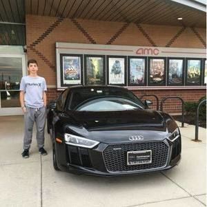 Meet your Posher, Jackson