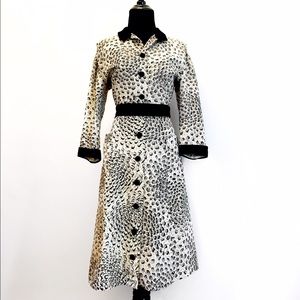 True Vintage 1950's Novelty Print Coat Dress True Vintage 1950's Novelty Print Coat Dress