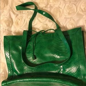 Green Alligator Liz Claiborne purse