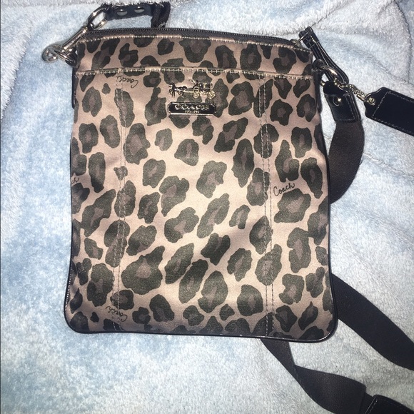 Authentic coach side bag