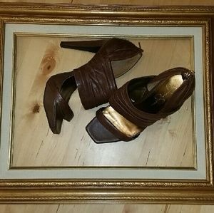 Jessica Simpson heels