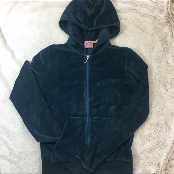 CCO 🎉 Juicy Couture Velour Jacket