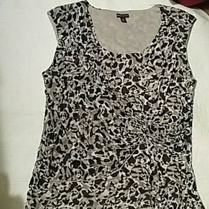 Dana Buchman printed top