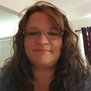 Meet your Posher, Adriana