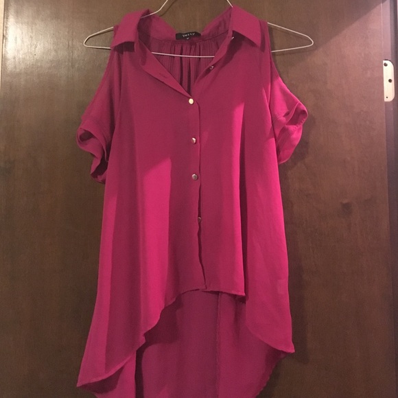 Pink cut out sleeve blouse