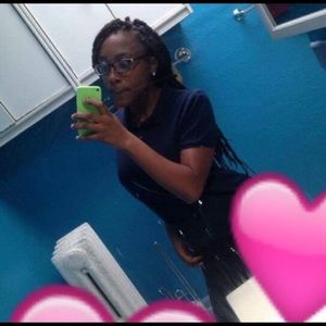 Meet your Posher, Shayla