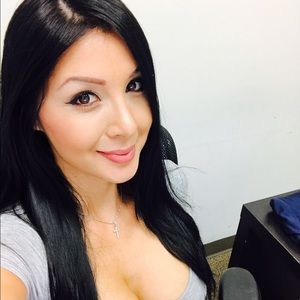 Meet your Posher, Karla