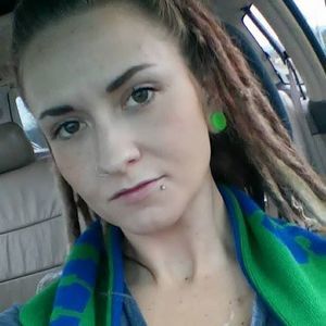 Meet your Posher, Tiffany