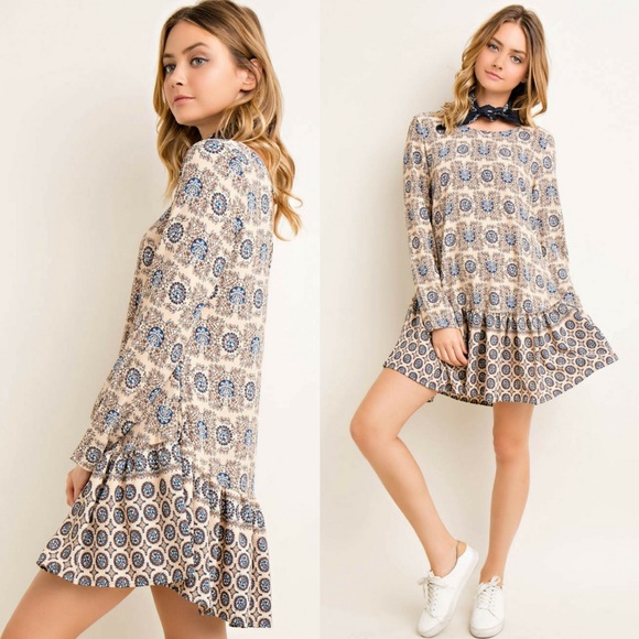 ‼️SOLD OUT‼️Printed Drop Waist Dress w Side Pocket - Picture 2 of 4