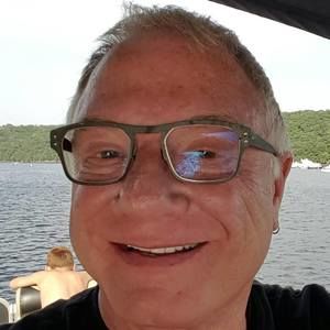 Meet your Posher, Brad