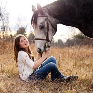 Meet your Posher, Casey