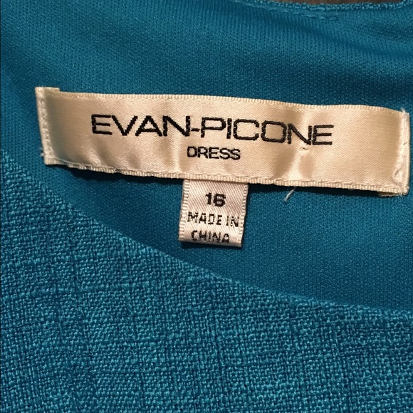 Beautiful Evan Picone Turquoise Dress in size 16