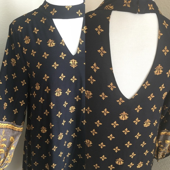 ‼️SOLD OUT‼️Baroque Border Print Shift Dress - Picture 4 of 4