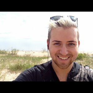 Meet your Posher, Cody