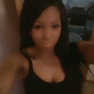 Meet your Posher, Sharonda