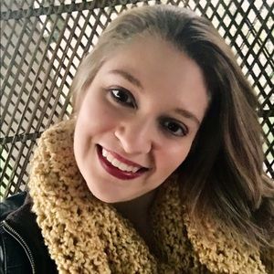 Meet your Posher, Kahla