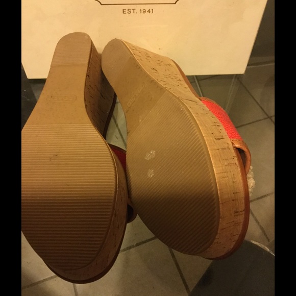 *SOLD* Coach Jazmin Cork Sandal *SOLD* - Picture 3 of 4