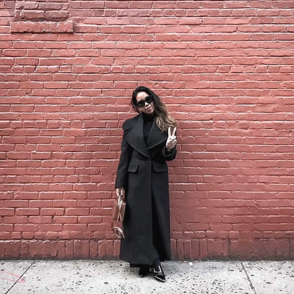 Meet your Posher, Elizabeth ann - Picture 1 of 1