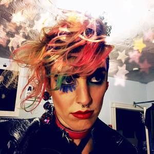 Meet your Posher, Marie