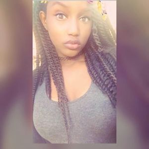 Meet your Posher, Hadjijatou