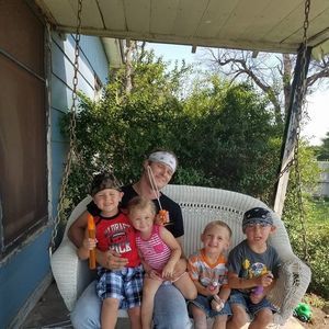 Meet your Posher, Thelma