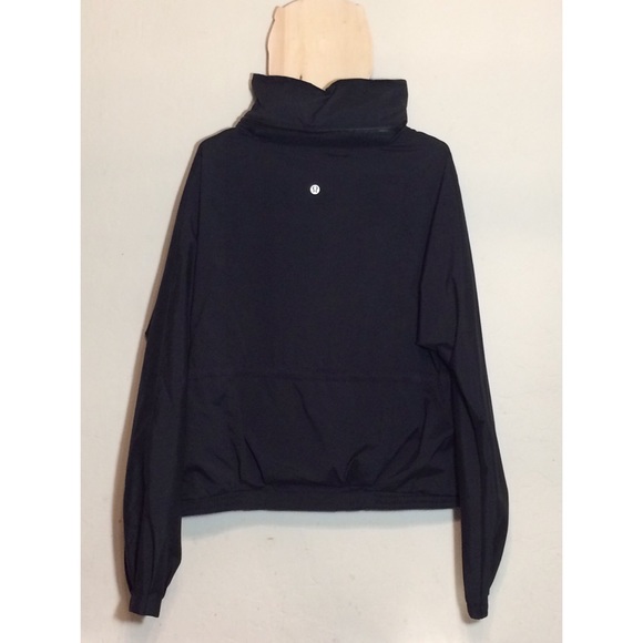 Lululemon Windbreaker Jacket w/fold away hood - Picture 2 of 5