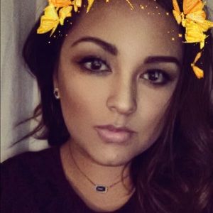 Meet your Posher, Andrea