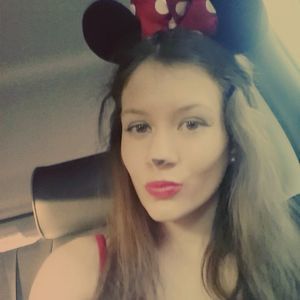 Meet your Posher, Deanna