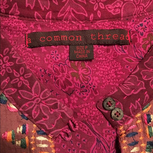 "A Common Thread" Embroidered Top - Picture 3 of 4