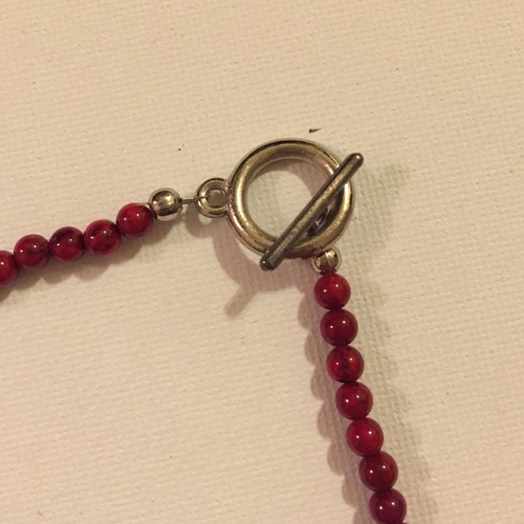 Red Necklace - Picture 3 of 3