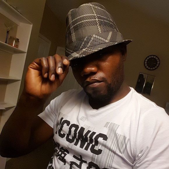 Meet your Posher, Chadrack - Picture 1 of 1