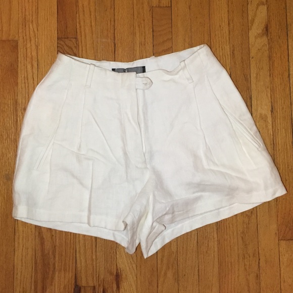REFORMATION white dress shorts