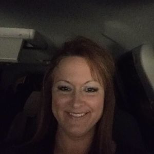 Meet your Posher, Carrie