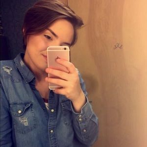 Meet your Posher, Melissa