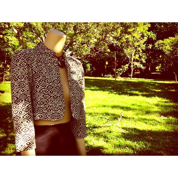 Short Blazer Jacket - Picture 1 of 2
