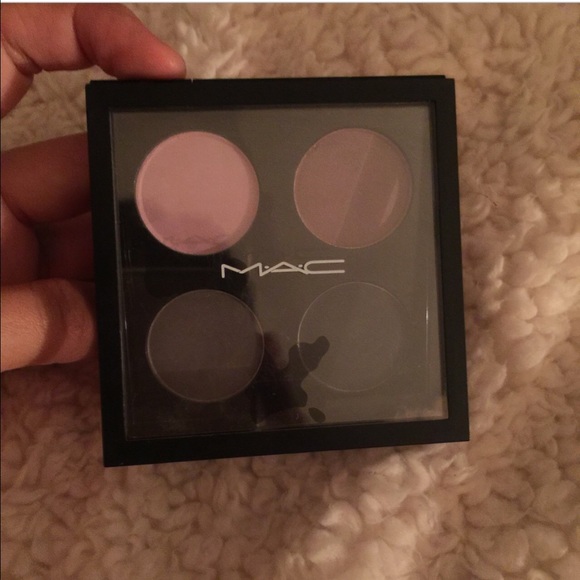 MAC quad eyeshadow