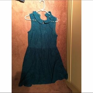 Turquoise collared mid dress
