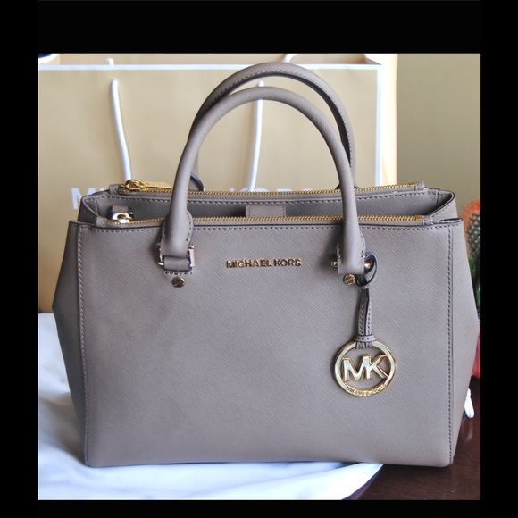 Michael Kors Sutton bag - Picture 4 of 7
