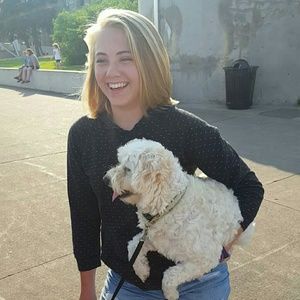 Meet your Posher, Emma