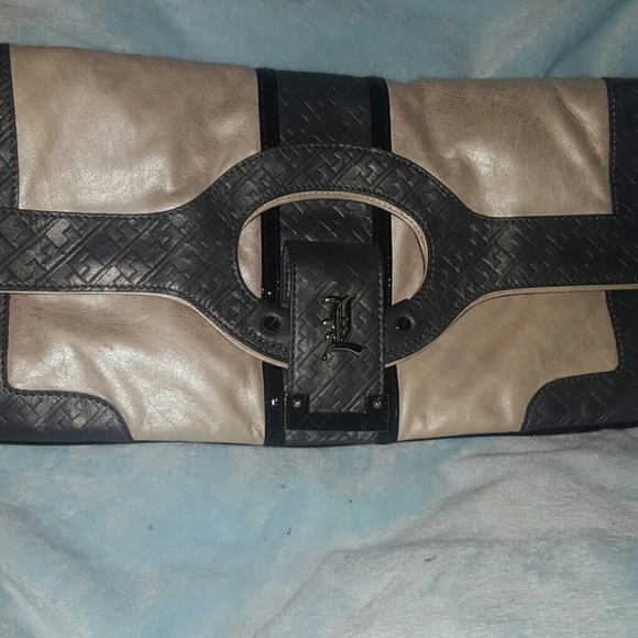 LAMB foldover clutch