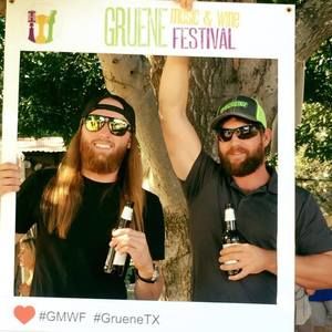 Meet your Posher, Kyle