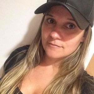Meet your Posher, Monique