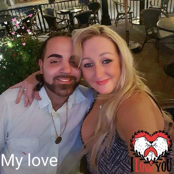 Meet your Posher, Shawna