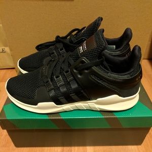 NEW ADIDAS EQT ADV BLACK AND WHITE SIZE 10