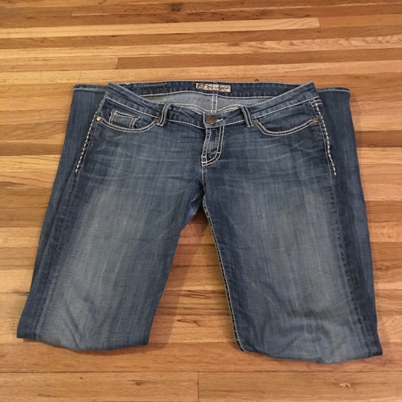 BKE Sabrina Straight Leg Jeans