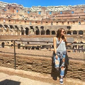 Meet your Posher, Ashley